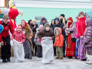Жители Алтайского края научатся делать медовый сбитень
