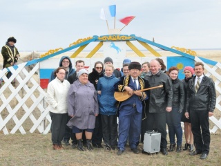 Специалисты автопоезда «Здоровье» обследовали все взрослое население казахского села Байгамут в Благовещенском районе Алтайского края