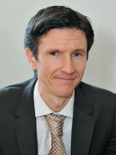 Алтайский футболист Алексей Смертин отметит день рождения в спорт-парке его имени