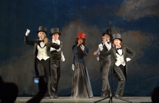 День театра в столице Алтайского края отметили традиционным капустником