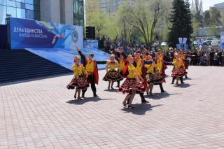 Творческие выступления деятелей искусств и культуры Алтайского края состоялись в Республике Казахстан