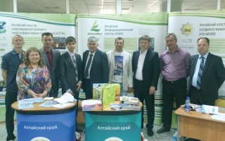 Делегация Алтайского края приняла участие в форуме «Мини-ЭКСПО» в Казахстане
