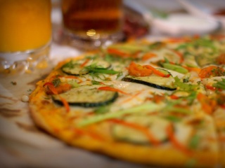 Гости «АлтайФеста» попробуют пиццу с алтайским медом, тыквой и кедровыми орехами