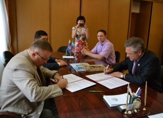 Алтайский госуниверситет и Восточно-Казахстанская область подписали Меморандум о сотрудничестве