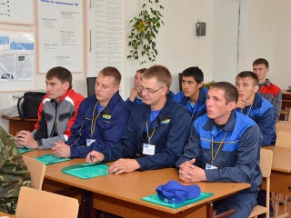 В Алтайском крае проходит конкурс профмастерства среди слесарей по ремонту сельхозмашин