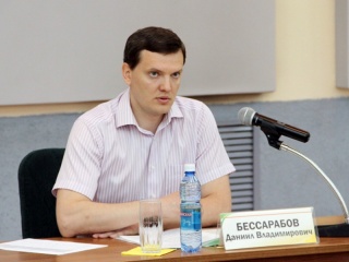 В столице Алтайского края обсудили качество предоставления услуг в Многофункциональном центре Алтайского края