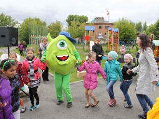 Николай Беляев: «Праздники, которые проходят в реабилитационном центре «Солнышко», взрослым нужны не меньше, чем детям»