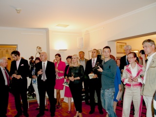 В Москве открылась персональная выставка работ Олега Закоморного - создателя знаменитой скульптуры крестьянина-переселенца