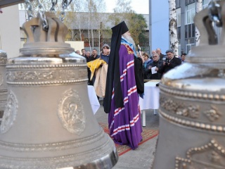 На одной из православных часовен Бийска установлен «электронный звонарь»
