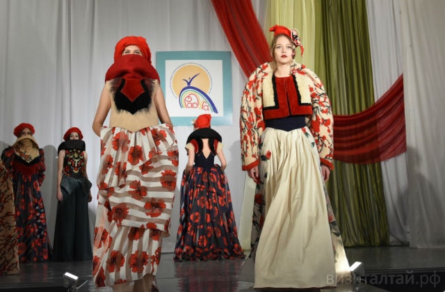 12 театров моды представят свои коллекции на празднике «Цветение маральника»