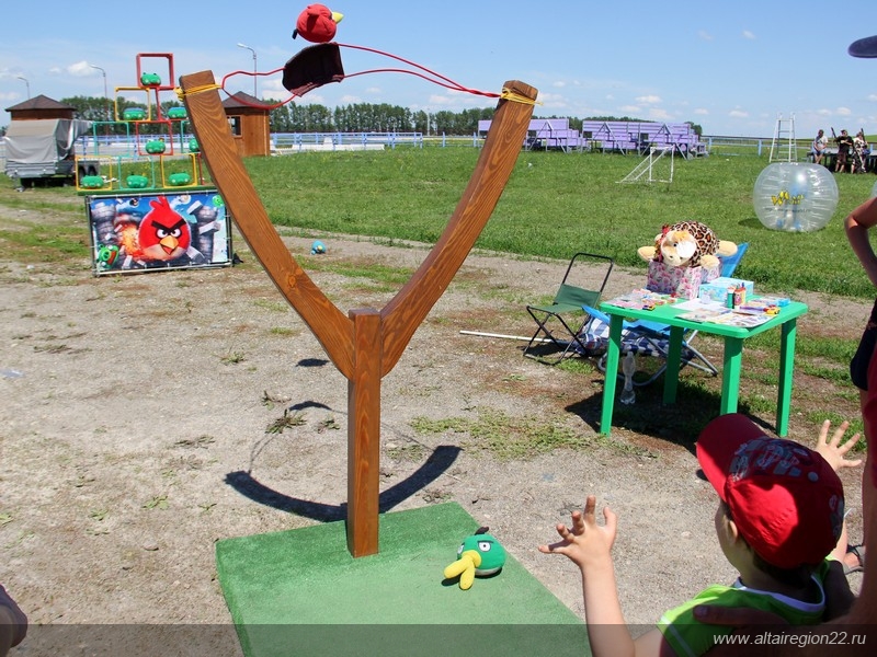 На «АлтайФесте» проведут Парад шляп и конкурс для дизайнеров интерьера