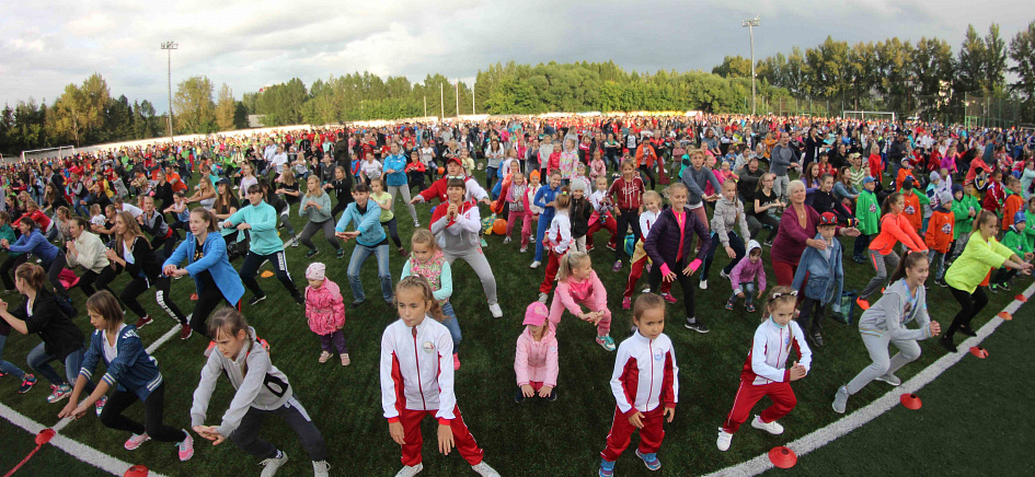 Есть рекорд: в Барнауле провели самую массовую тренировку под открытым небом