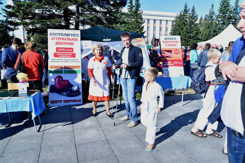 Жители и гости Барнаула смогут пройти бесплатное медицинское обследование