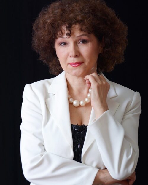 В Алтайском краевом театре драмы им. В.М. Шукшина празднуют юбилей творческой деятельности Галины Зориной