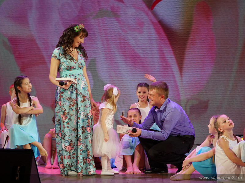 В Алтайском крае подвели итоги конкурса «Я буду мамой»
