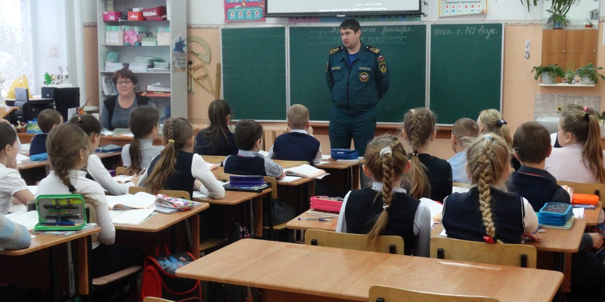 Выход на лёд безопасен только на проверенных ледовых переправах!