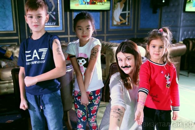 Детям – квесты, родителям – SPA и пантовые ванны: Altai Palace подготовил семейную программу на каникулы