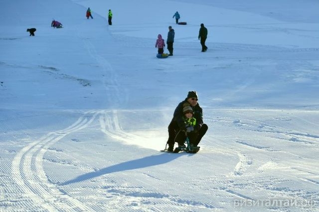 В честь 8 Марта прокат «бубликов» и бэби-лифт на «Белокурихе-2» сделают бесплатными