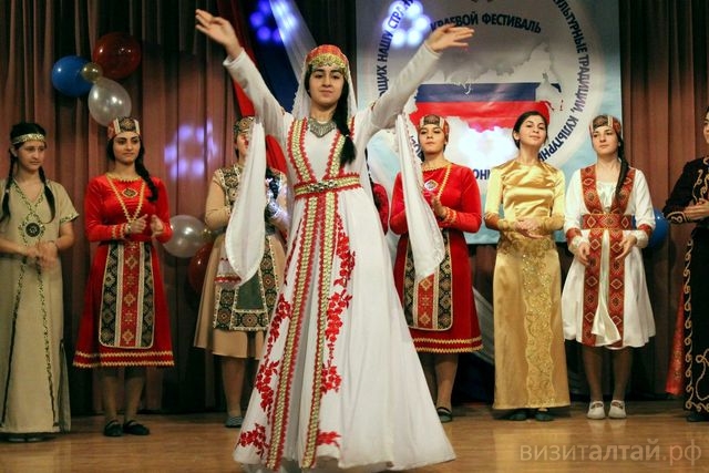 Краевой фестиваль национальных культур «Мы вместе» ждет студентов и преподавателей на концерт, конференцию и дегустации