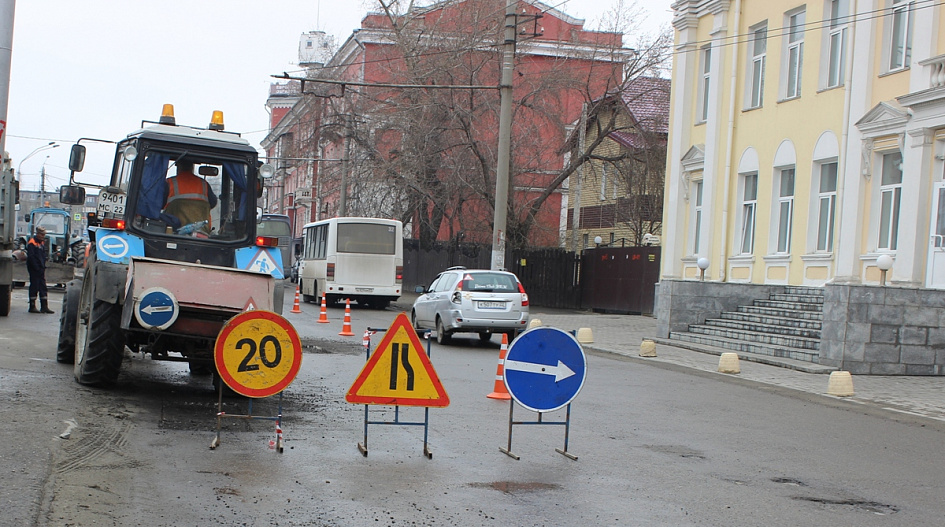 Несколько участков дорог в Барнауле готовят к текущему ремонту