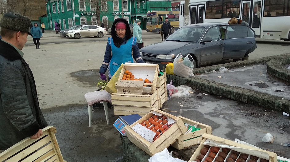 В Барнауле привлекли к административной ответственности троих торговцев с площади Спартака