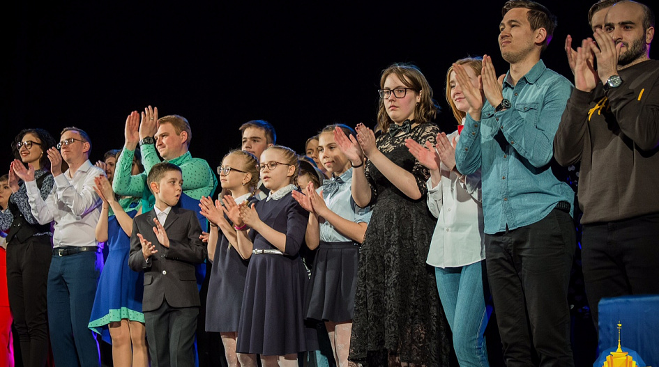 Восемь команд КВН боролись за Кубок администрации Барнаула