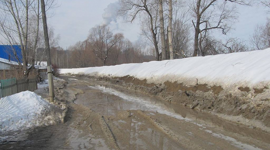 В барнаульском поселке Ильича отремонтируют несколько участков дорог