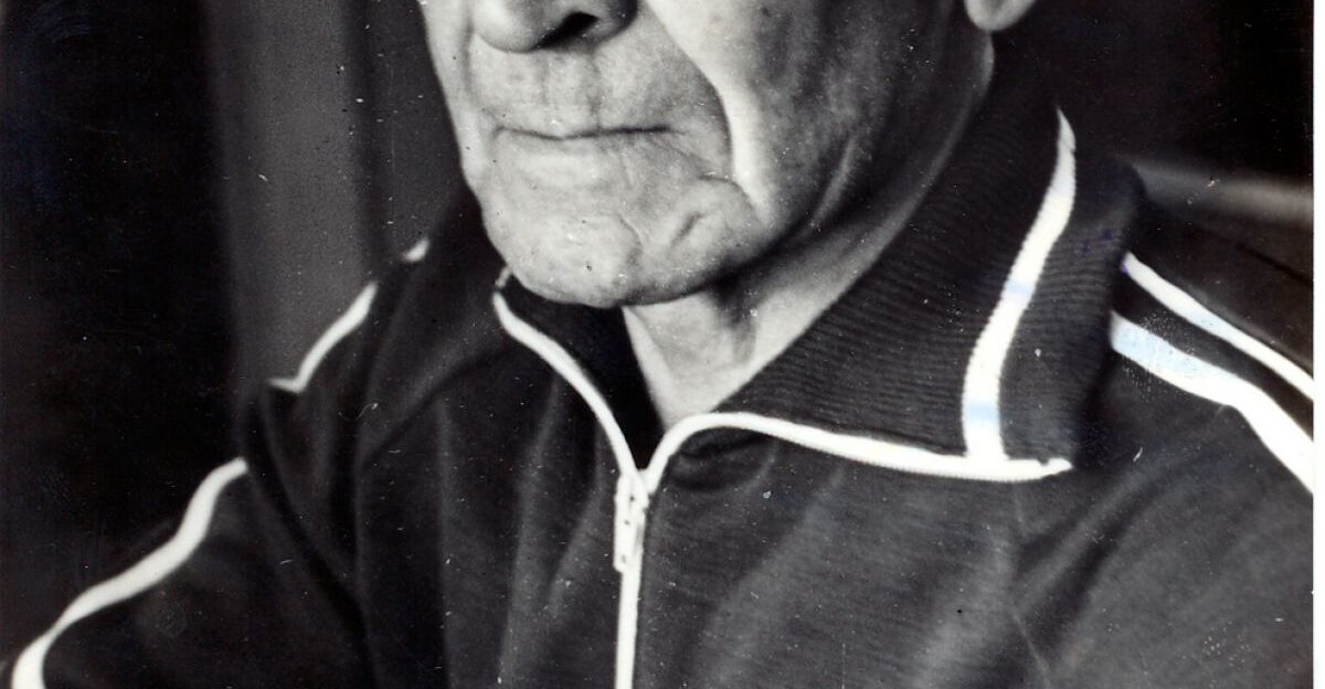 В турнире памяти легендарного алтайского тренера Василия Фомичёва примет участие восемь команд