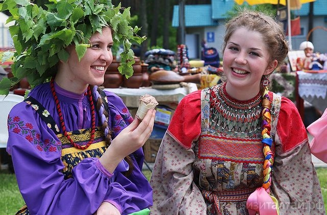 Организована доставка на фестиваль «День России на Бирюзовой Катуни»