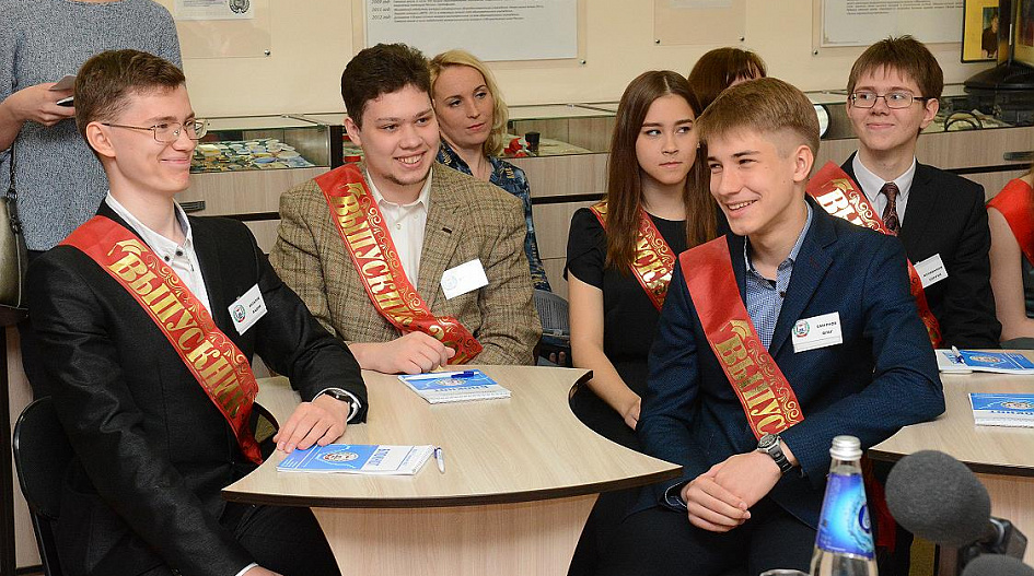 Александр Карлин: «В Алтайском крае молодые люди могут реализовать себя практически в любой профессии»