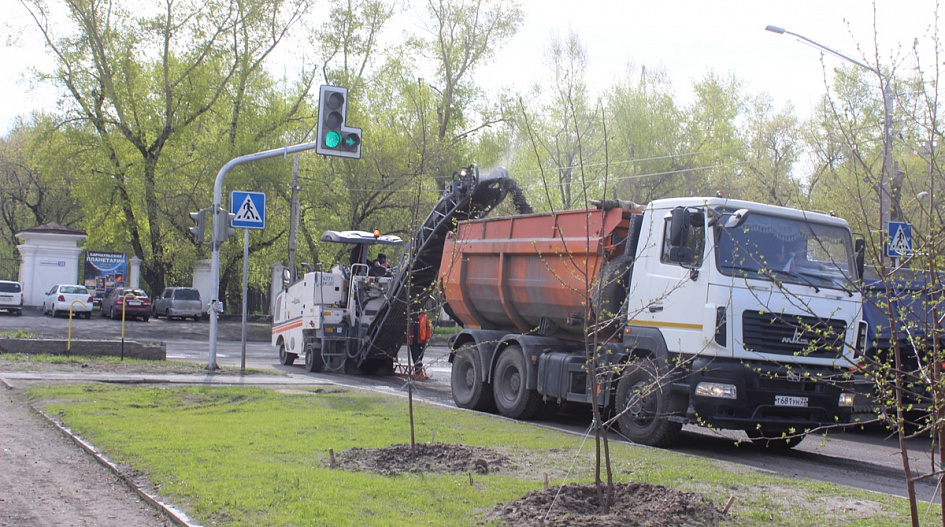 В Барнауле готовят к капитальному ремонту улицу Профинтерна