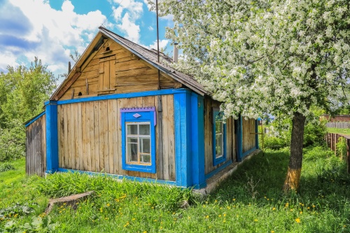 На родине второго космонавта планеты в селе Полковниково начался капитальный ремонт дома семьи Титовых