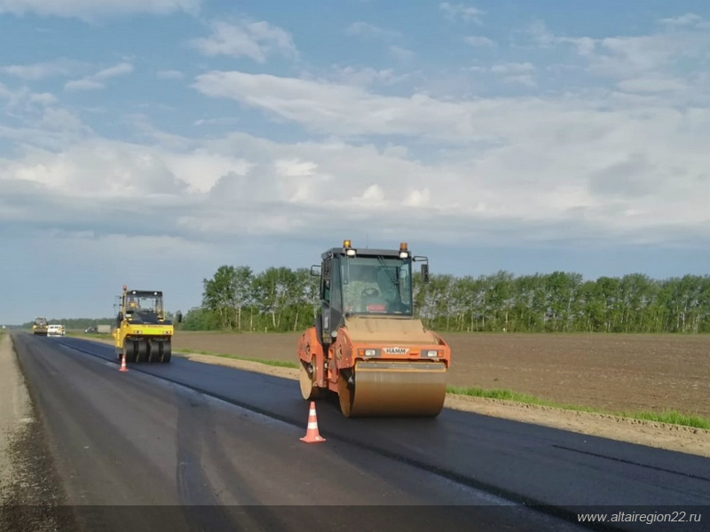 Дорогу к селу Косиха в Алтайском крае отремонтировали раньше срока