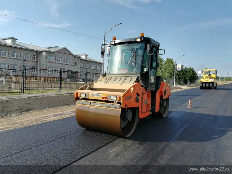 В Косихинском районе Алтайского края отремонтировали участок дороги, по которой проходит школьный маршрут