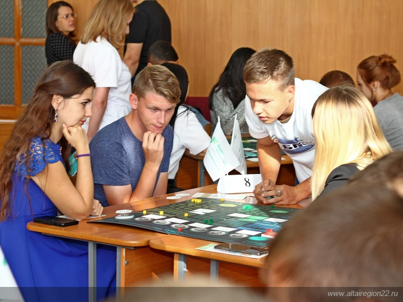 В Алтайском крае начал работу «Поезд финансовой грамотности»