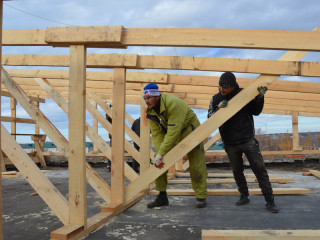 По госпрограмме Алтайского края в Михайловском районе ремонтируют самую крупную школу