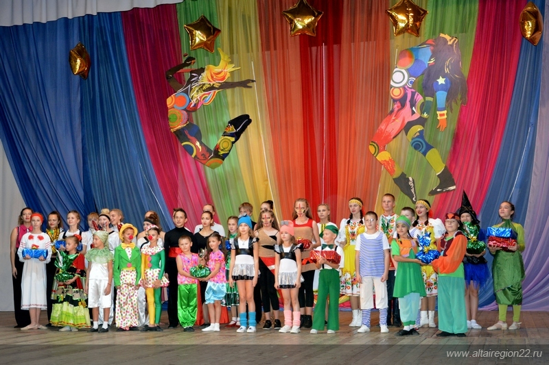 Около 600 человек приняли участие в хореографическом фестивале «Праздник танца – 2018» в Алтайском крае