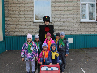 В Камне-на Оби в Алтайском крае создали отряд очень юных инспекторов дорожного движения