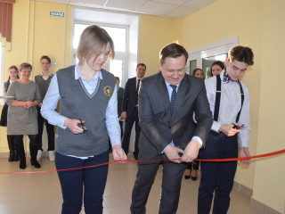 В Алтайской академии гостеприимства открылась новая лаборатория «Кондитерский цех»