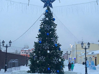 Новогодний городок на пешеходной улице Мало-Тобольской в Барнауле откроют 22 декабря