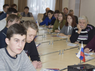 Волонтеры помогут жителям Тальменского района Алтайского края настроить цифровое эфирное телевидение