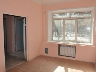 В Алтайском крае завершают капитальный ремонт инфекционного корпуса Центральной городской больницы Бийска