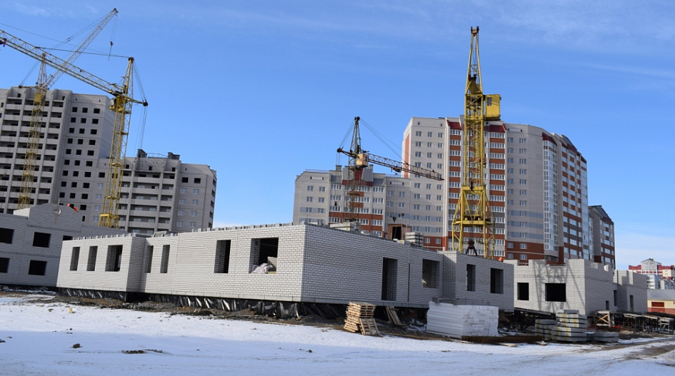 В Барнауле завершили строительство первого этажа здания детского сада в квартале «Лазурный-2»