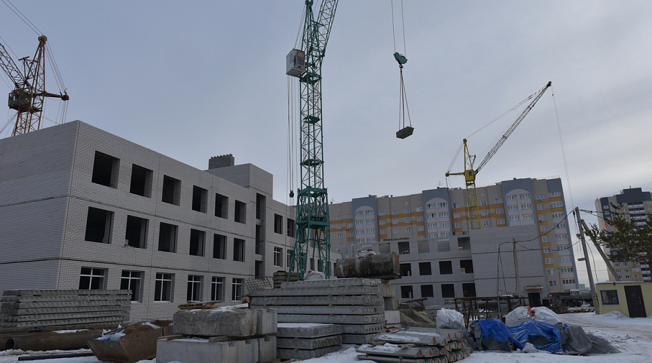 В квартале 2006а ведется строительство новой школы