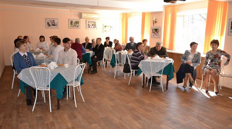 Встречу поколений провели в Барнауле к Международному дню освобождения узников фашистских концлагерей