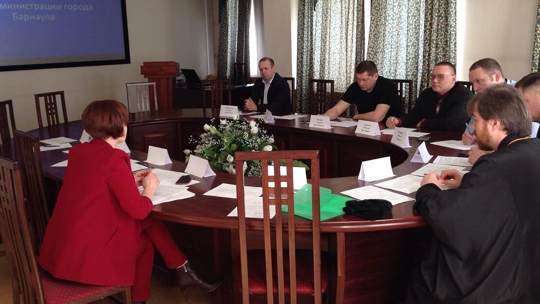 Участники Совета отцов при администрации Барнаула обсудили планы работы