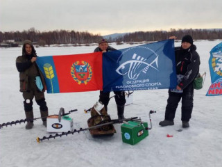 Рыбаки из Алтайского края завоевали Кубок Байкала