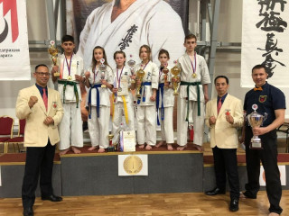 Спортсмены Алтайского края завоевали семь медалей на первенстве России по карате