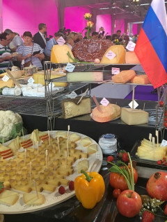 Алтайские сыроделы стали призерами международного конкурса во Франции
