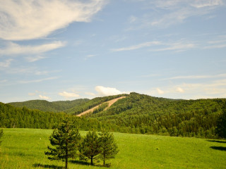 Трассы нового горнолыжного комплекса на курорте «Белокуриха-2» в Алтайском крае откроют зимой